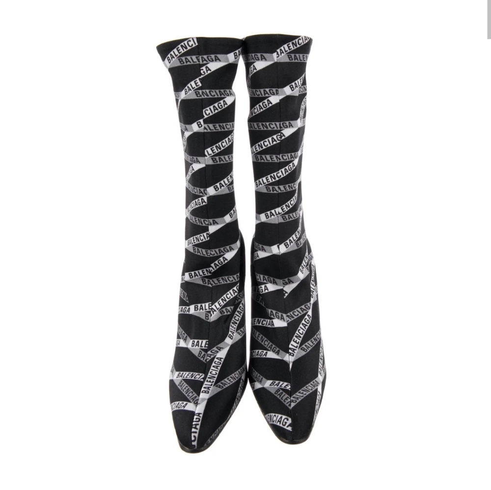 BALENCIAGAPrinted Sock Boots w/ TagsSize: 8.5 | IT 38.5 Pre Owed - Picture 3 of 5